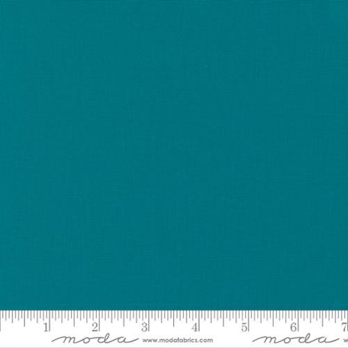 Bella Solids Lagoon 270 - Black Rabbit Fabric Inc.