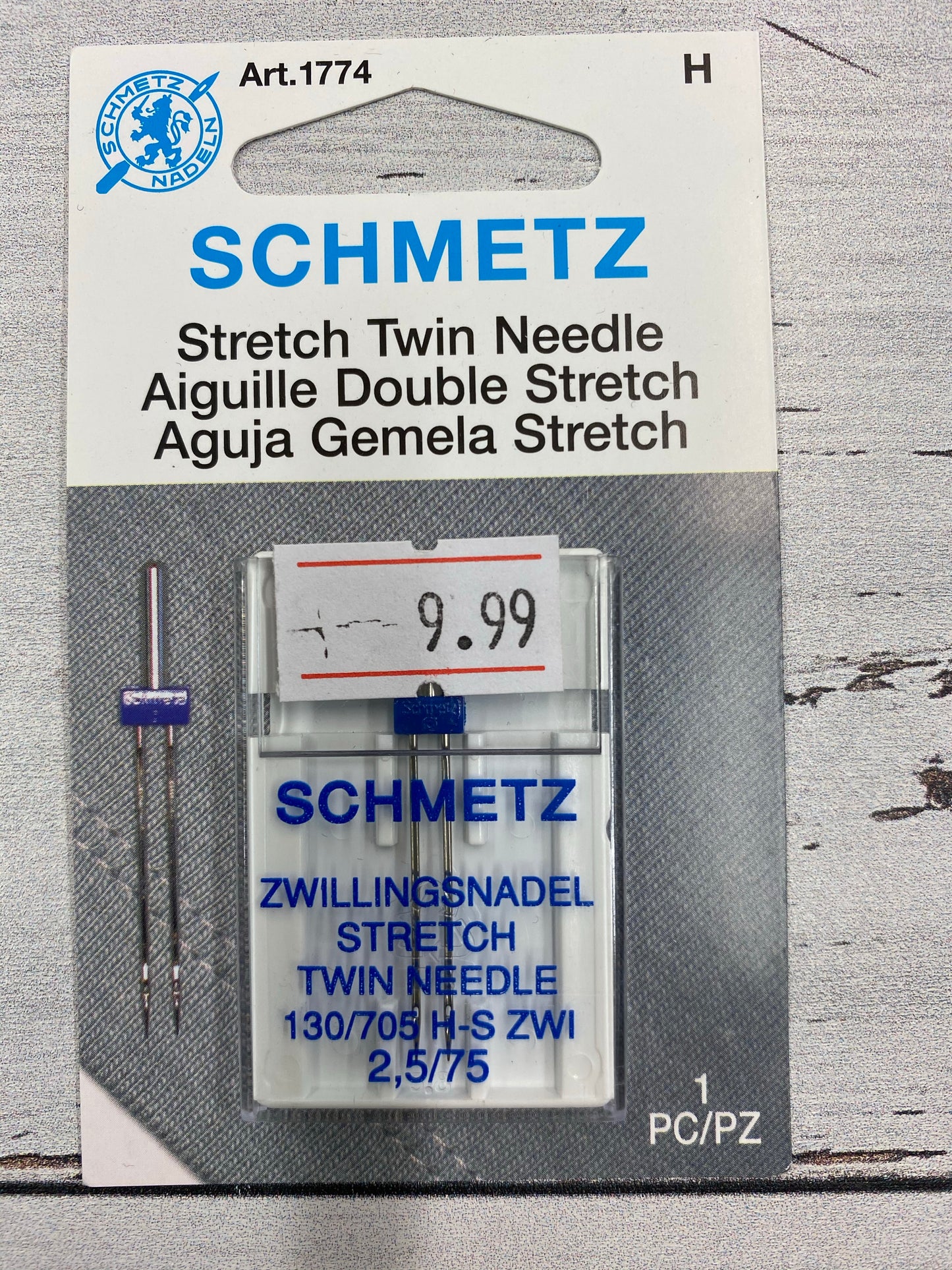 Schmetz Twin Stretch Needle 2.5/75 - Black Rabbit Fabric Inc.
